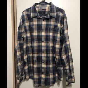 NEW Men’s Patagonia Button Up
